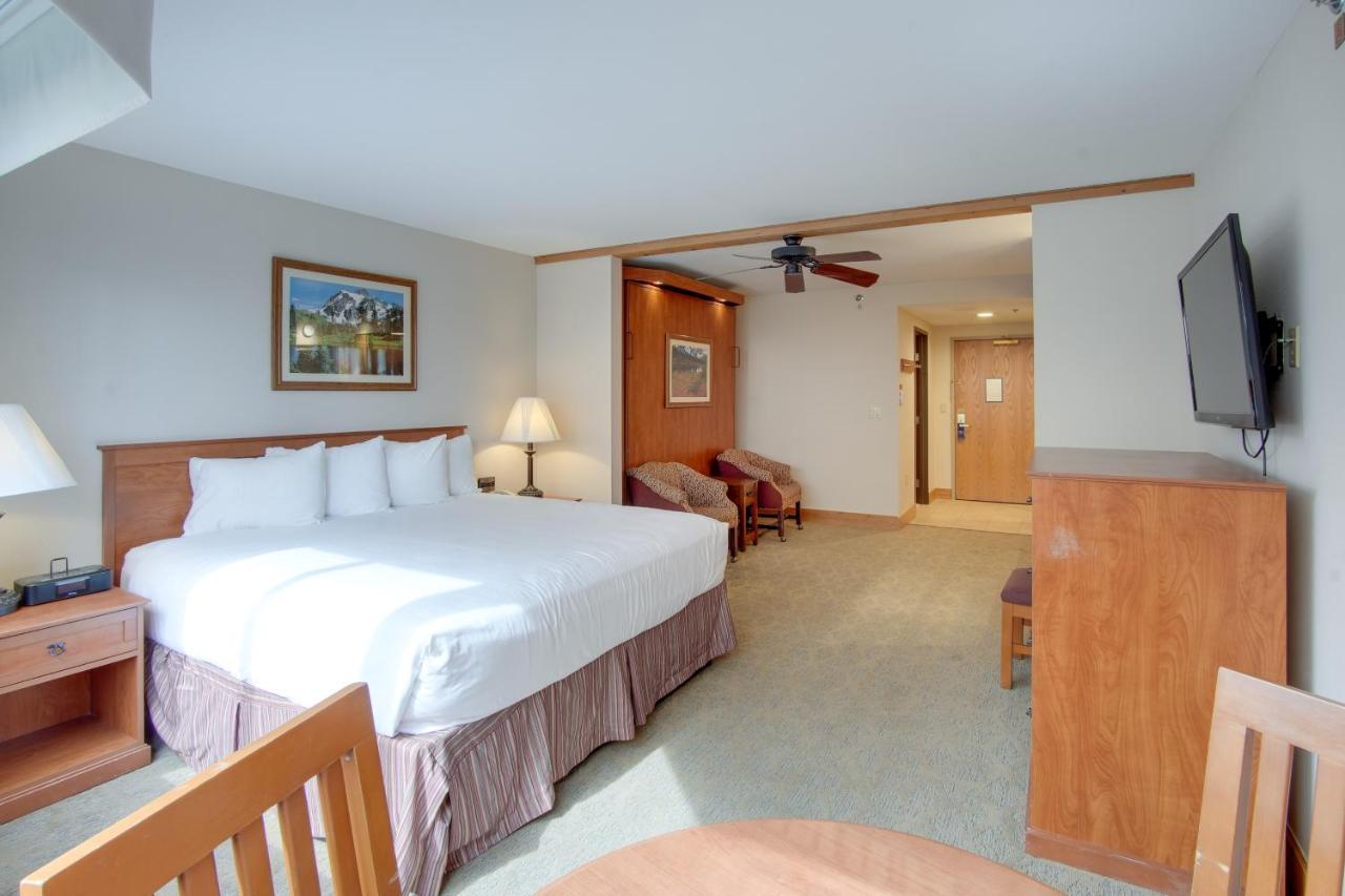 Ski-Inandski-Out Crested Butte Studio With Pool Access Bagian luar foto