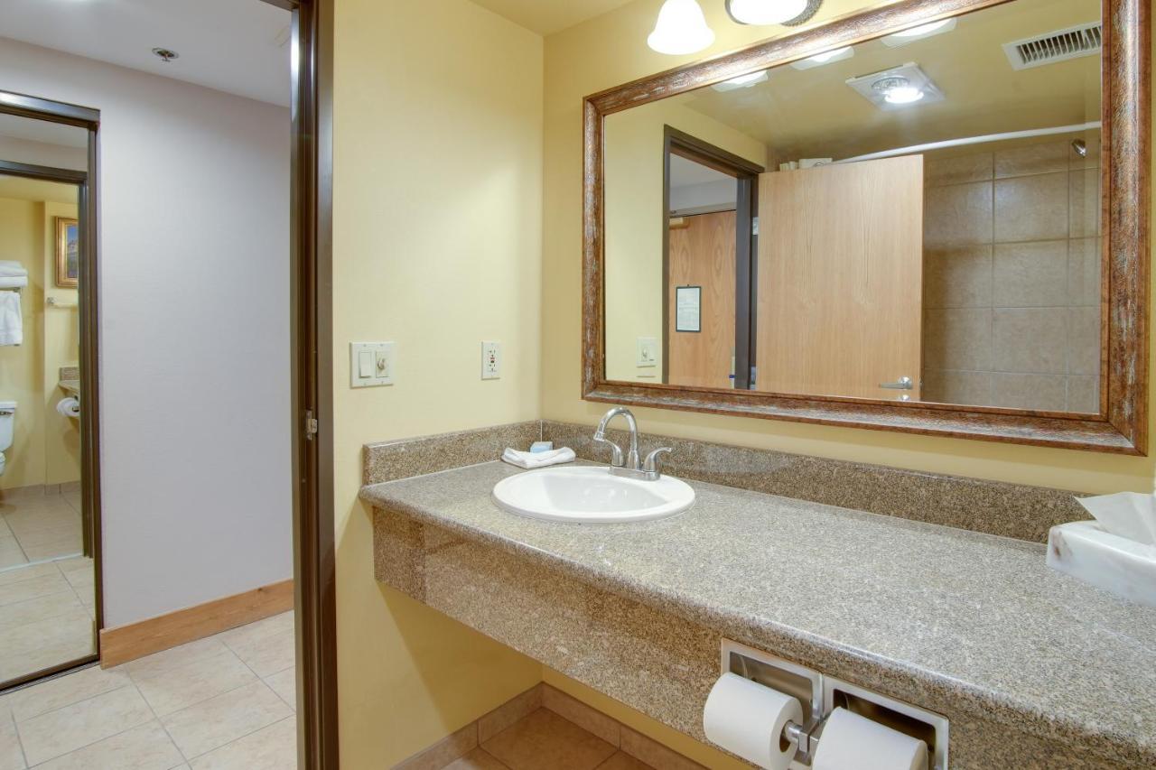 Ski-Inandski-Out Crested Butte Studio With Pool Access Bagian luar foto